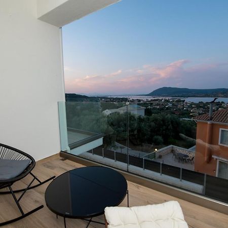 Laertis Villa Λυγιά Εξωτερικό φωτογραφία