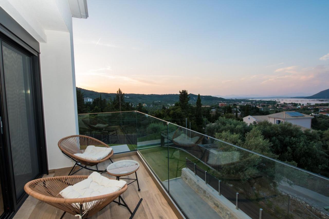 Laertis Villa Λυγιά Εξωτερικό φωτογραφία