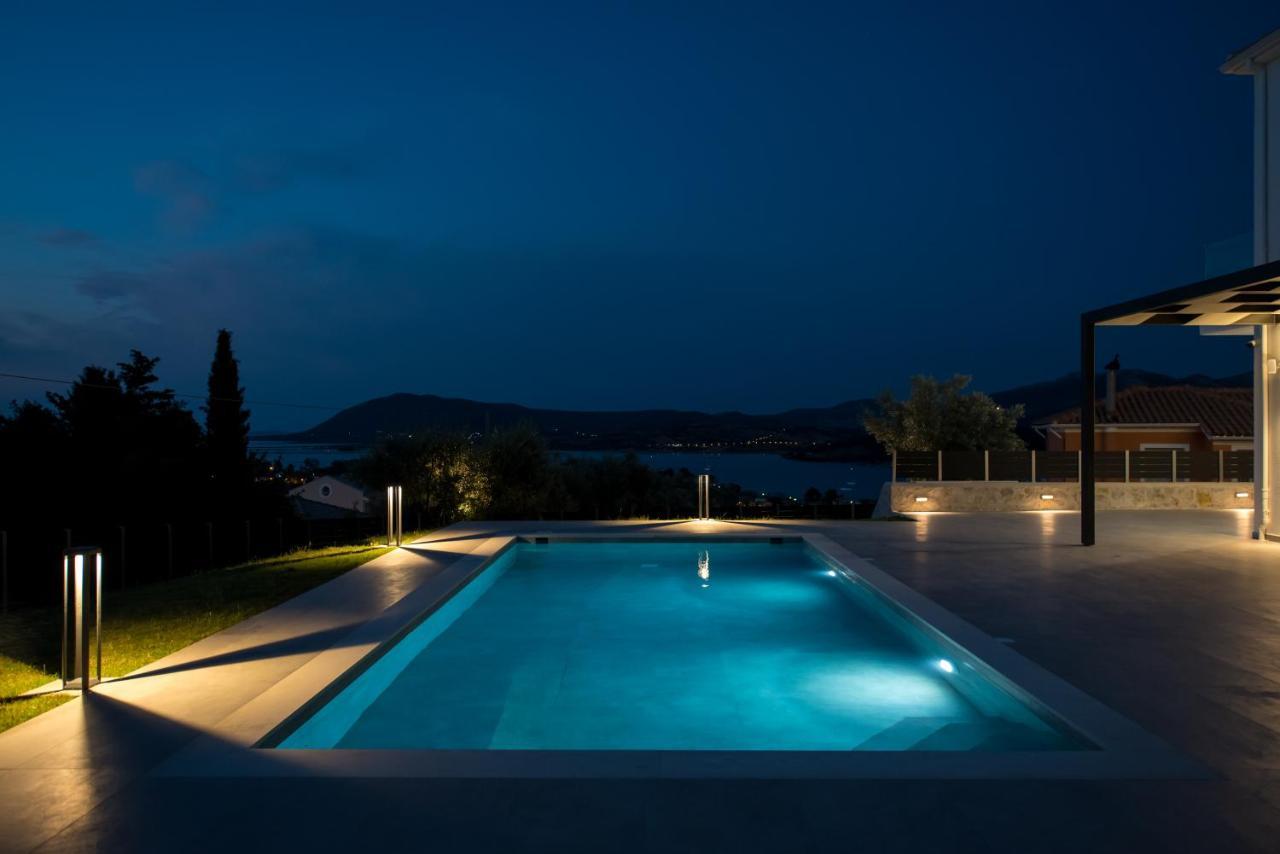 Laertis Villa Λυγιά Εξωτερικό φωτογραφία